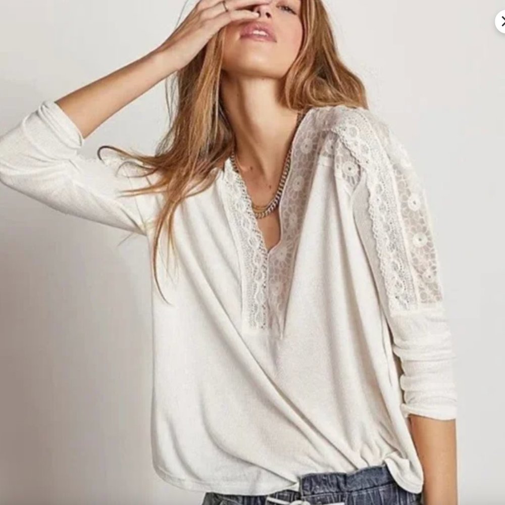 NEW! Free People Women's Lola Tee Top Blouse in Angel Food